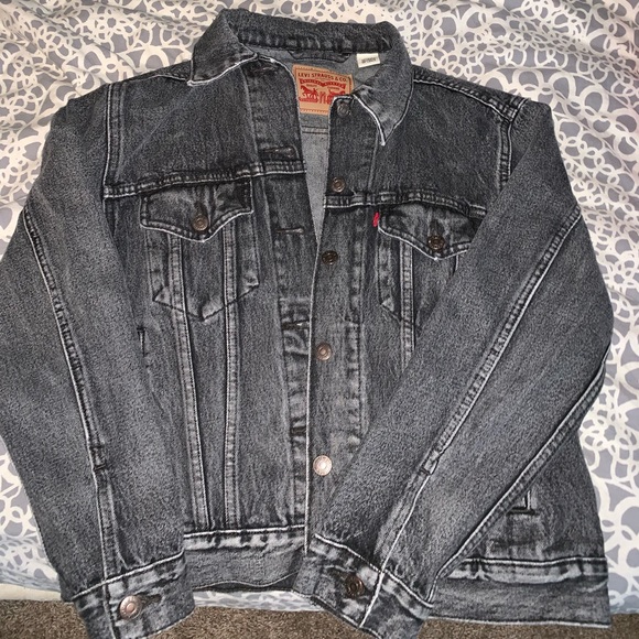 levi's charcoal trucker jacket